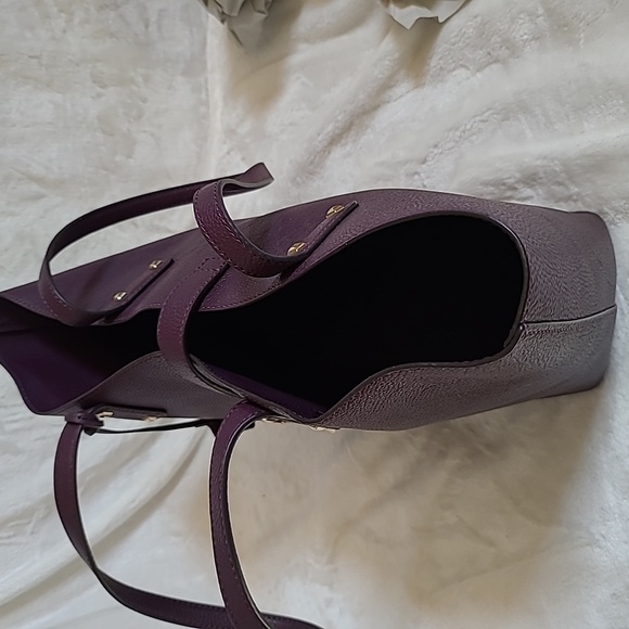 Michael Kors Tote Bag - Picture 8 of 8